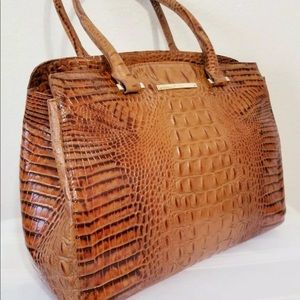 Brahmin Alice Carryall